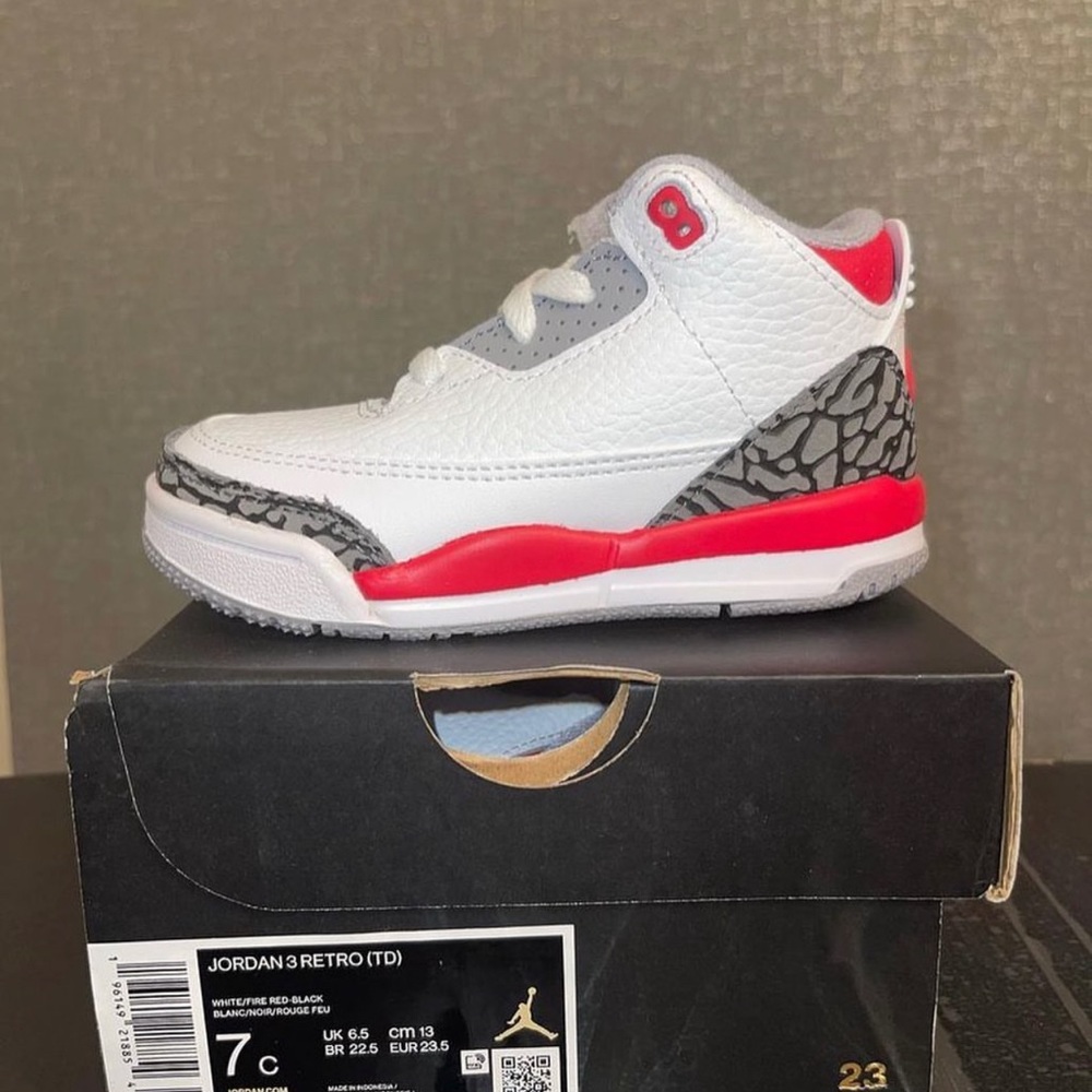 Kids jordan retro 3